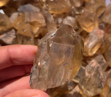 Charger l'image dans la galerie, Réservé Citrine brut 58