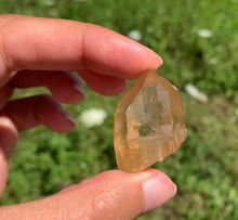 Charger l'image dans la galerie, Citrine brut 90
