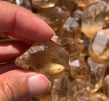 Charger l'image dans la galerie, Citrine brut 89