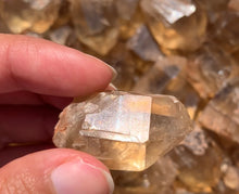 Charger l'image dans la galerie, Citrine brut 76
