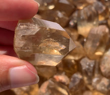 Charger l'image dans la galerie, Citrine brut 92