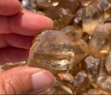 Charger l'image dans la galerie, Citrine brut 92