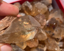 Charger l'image dans la galerie, Citrine brut 46