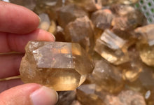 Charger l'image dans la galerie, Citrine brut 55