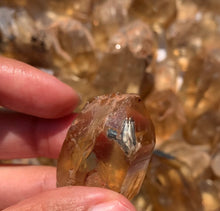 Charger l'image dans la galerie, Citrine brut 102