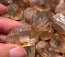 Charger l'image dans la galerie, Citrine brut 61