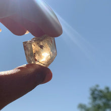 Charger l'image dans la galerie, Citrine brut 104