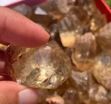 Charger l'image dans la galerie, Citrine brut 96