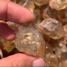 Charger l'image dans la galerie, Citrine brut 68