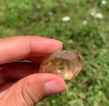 Charger l'image dans la galerie, Citrine brut 68