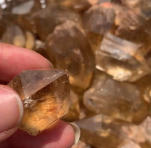 Charger l'image dans la galerie, Citrine brut 54