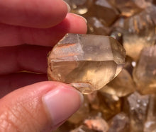 Charger l'image dans la galerie, Citrine brut 93