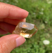 Charger l'image dans la galerie, Citrine brut 86