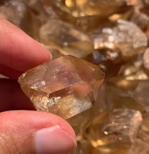 Charger l'image dans la galerie, Citrine brut 38