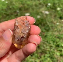 Charger l'image dans la galerie, Citrine brut 71