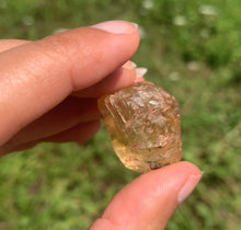 Charger l'image dans la galerie, Citrine brut 72