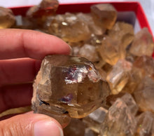 Charger l'image dans la galerie, Réservé Citrine brut 58
