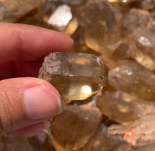 Charger l'image dans la galerie, Citrine brut 49