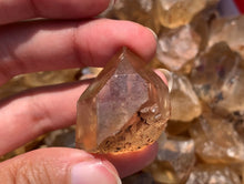 Charger l'image dans la galerie, Citrine brut 48