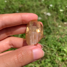 Charger l'image dans la galerie, Citrine brut 71