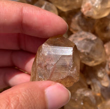 Charger l'image dans la galerie, Citrine brut 68