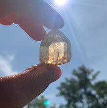 Charger l'image dans la galerie, Citrine brut 94