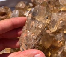 Charger l'image dans la galerie, Citrine brut 30