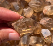 Charger l'image dans la galerie, Citrine brut 65