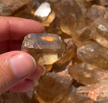 Charger l'image dans la galerie, Citrine brut 49