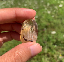 Charger l'image dans la galerie, Citrine brut 63
