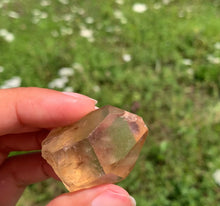 Charger l'image dans la galerie, Citrine brut 84