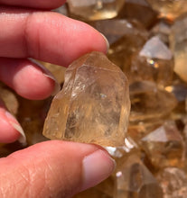 Charger l'image dans la galerie, Citrine brut 87