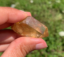 Charger l'image dans la galerie, Citrine brut 89