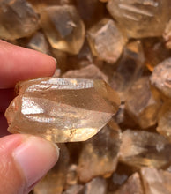 Charger l'image dans la galerie, Citrine brut 59