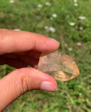 Charger l'image dans la galerie, Citrine brut 83