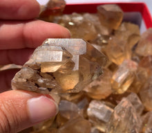 Charger l'image dans la galerie, Réservé Citrine brut 58