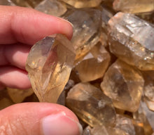 Charger l'image dans la galerie, Citrine brut 61