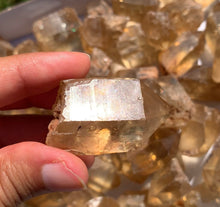 Charger l'image dans la galerie, Citrine brut 32