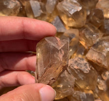 Charger l'image dans la galerie, Citrine brut 77