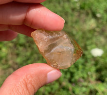 Charger l'image dans la galerie, Citrine brut 89