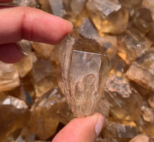 Charger l'image dans la galerie, Citrine brut 77
