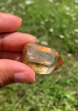 Charger l'image dans la galerie, VENDU Citrine brut 56