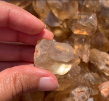 Charger l'image dans la galerie, Citrine brut 83