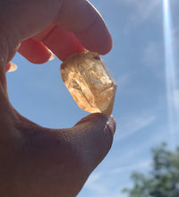 Charger l'image dans la galerie, Citrine brut 92