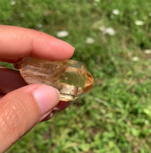 Charger l'image dans la galerie, Citrine brut 71