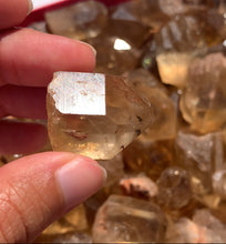 Charger l'image dans la galerie, Citrine brut 94