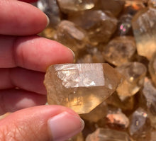 Charger l'image dans la galerie, Citrine brut 90