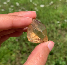 Charger l'image dans la galerie, Citrine brut 91