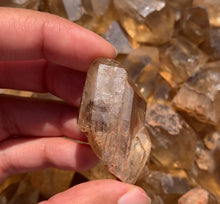 Charger l'image dans la galerie, Citrine brut 77