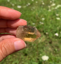 Charger l'image dans la galerie, Citrine brut 98
